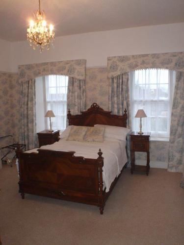 The Old Parsonage 3*